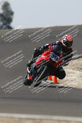 media/Nov-01-2025-TrackDaz (Sat) [[2b4d5192bc]]/B Group/1220pm (Turn 2 Outside)/